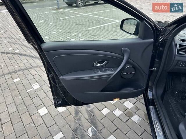 Черный Рено Меган, объемом двигателя 1.6 л и пробегом 198 тыс. км за 9200 $, фото 48 на Automoto.ua