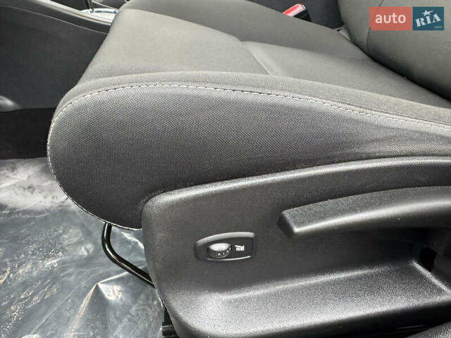 Черный Рено Меган, объемом двигателя 0 л и пробегом 221 тыс. км за 8500 $, фото 83 на Automoto.ua