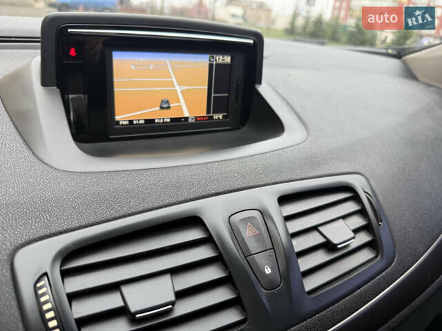 Черный Рено Меган, объемом двигателя 1.46 л и пробегом 255 тыс. км за 7000 $, фото 36 на Automoto.ua