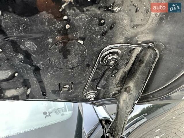 Чорний Рено Меган, об'ємом двигуна 1.6 л та пробігом 198 тис. км за 9500 $, фото 81 на Automoto.ua