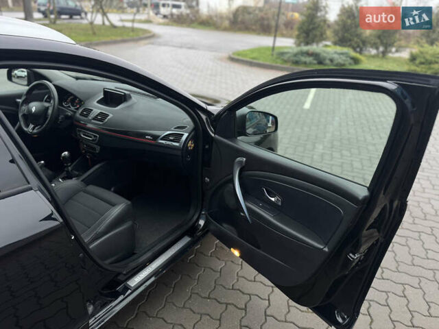 Черный Рено Меган, объемом двигателя 1.5 л и пробегом 237 тыс. км за 9300 $, фото 42 на Automoto.ua