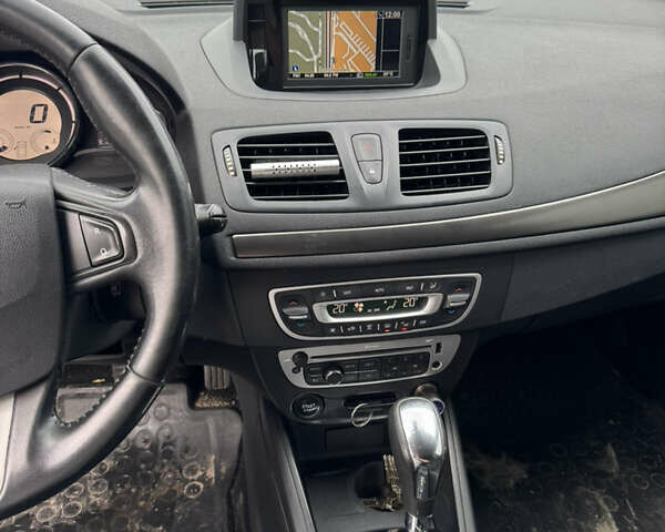 Черный Рено Меган, объемом двигателя 1.46 л и пробегом 287 тыс. км за 7500 $, фото 6 на Automoto.ua