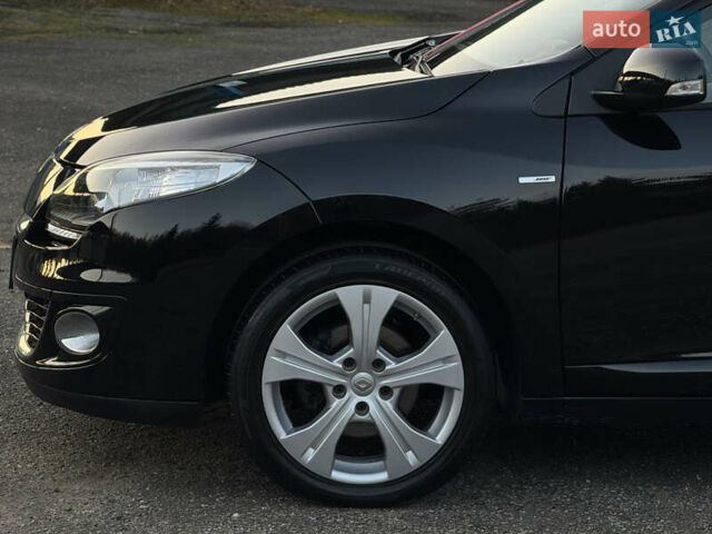 Черный Рено Меган, объемом двигателя 1.5 л и пробегом 240 тыс. км за 8950 $, фото 25 на Automoto.ua