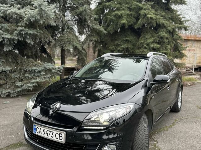 Черный Рено Меган, объемом двигателя 1.5 л и пробегом 260 тыс. км за 8600 $, фото 7 на Automoto.ua