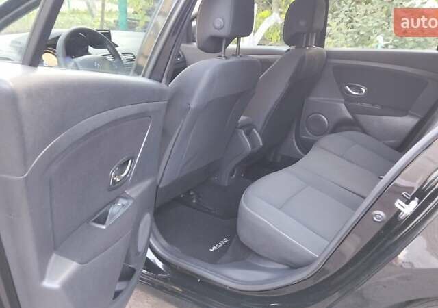 Чорний Рено Меган, об'ємом двигуна 1.5 л та пробігом 233 тис. км за 8900 $, фото 10 на Automoto.ua