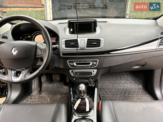 Чорний Рено Меган, об'ємом двигуна 1.5 л та пробігом 227 тис. км за 8800 $, фото 11 на Automoto.ua