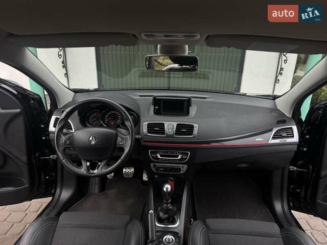 Черный Рено Меган, объемом двигателя 1.5 л и пробегом 238 тыс. км за 9200 $, фото 47 на Automoto.ua