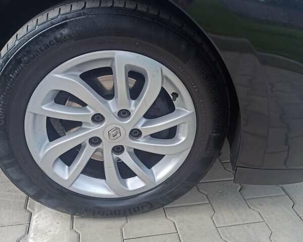 Черный Рено Меган, объемом двигателя 1.46 л и пробегом 228 тыс. км за 9400 $, фото 43 на Automoto.ua