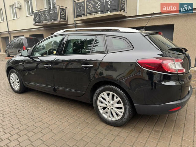 Черный Рено Меган, объемом двигателя 1.5 л и пробегом 290 тыс. км за 8350 $, фото 11 на Automoto.ua