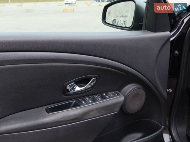Чорний Рено Меган, об'ємом двигуна 1.46 л та пробігом 310 тис. км за 7899 $, фото 25 на Automoto.ua