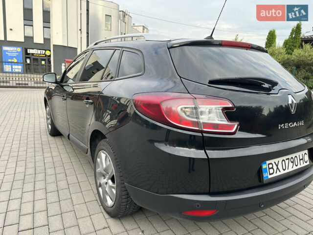 Черный Рено Меган, объемом двигателя 1.46 л и пробегом 202 тыс. км за 7600 $, фото 4 на Automoto.ua
