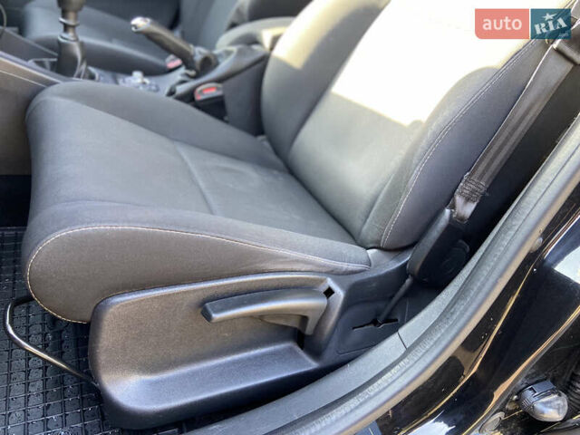 Черный Рено Меган, объемом двигателя 1.5 л и пробегом 236 тыс. км за 7500 $, фото 18 на Automoto.ua