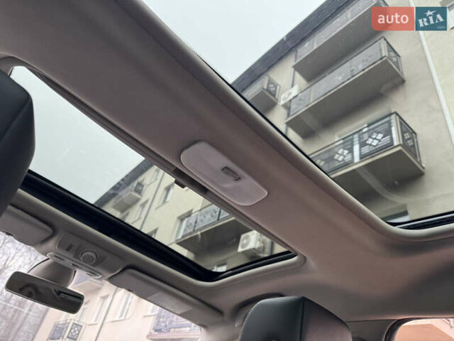 Черный Рено Меган, объемом двигателя 1.5 л и пробегом 290 тыс. км за 8350 $, фото 50 на Automoto.ua