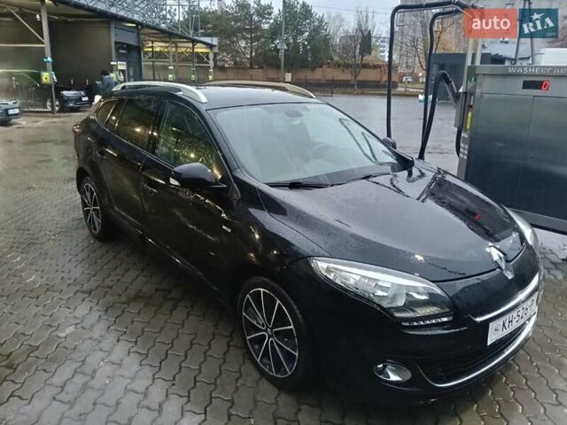 Черный Рено Меган, объемом двигателя 1.5 л и пробегом 277 тыс. км за 7600 $, фото 4 на Automoto.ua