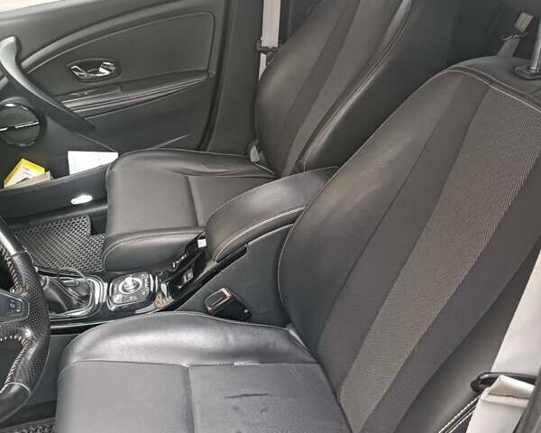 Чорний Рено Меган, об'ємом двигуна 1.5 л та пробігом 296 тис. км за 8350 $, фото 2 на Automoto.ua