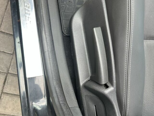 Черный Рено Меган, объемом двигателя 1.5 л и пробегом 183 тыс. км за 1599 $, фото 13 на Automoto.ua