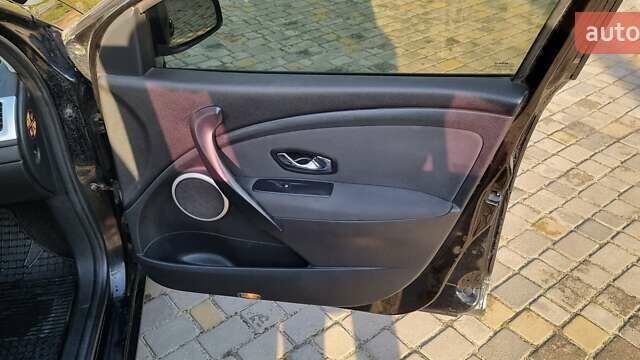 Черный Рено Меган, объемом двигателя 1.46 л и пробегом 280 тыс. км за 7200 $, фото 14 на Automoto.ua