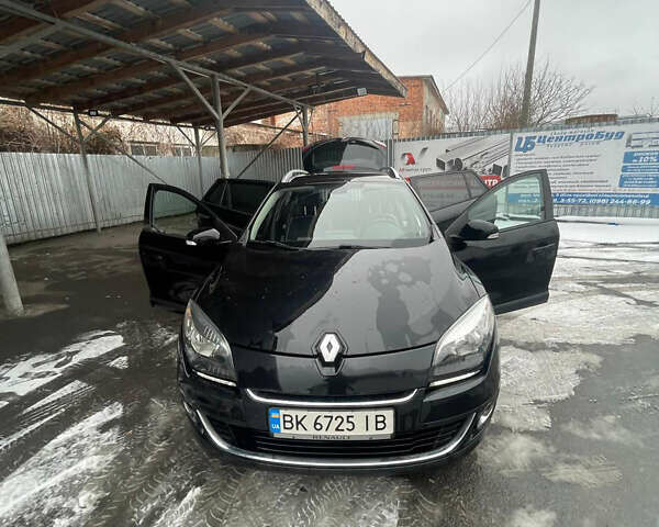 Чорний Рено Меган, об'ємом двигуна 1.46 л та пробігом 230 тис. км за 9000 $, фото 2 на Automoto.ua