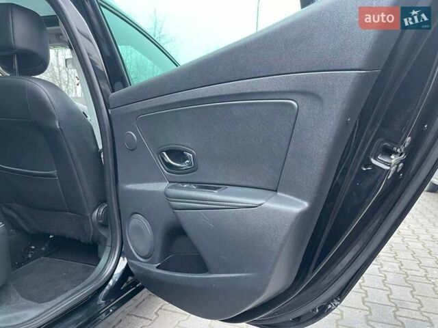 Черный Рено Меган, объемом двигателя 1.5 л и пробегом 214 тыс. км за 8800 $, фото 82 на Automoto.ua