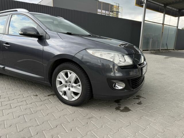 Черный Рено Меган, объемом двигателя 1.5 л и пробегом 329 тыс. км за 6700 $, фото 6 на Automoto.ua