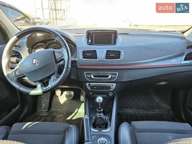 Черный Рено Меган, объемом двигателя 1.46 л и пробегом 200 тыс. км за 4950 $, фото 20 на Automoto.ua