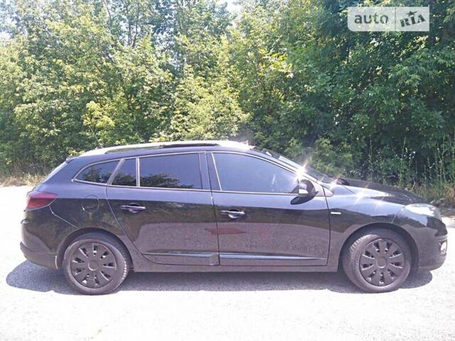Черный Рено Меган, объемом двигателя 1.46 л и пробегом 176 тыс. км за 8900 $, фото 4 на Automoto.ua
