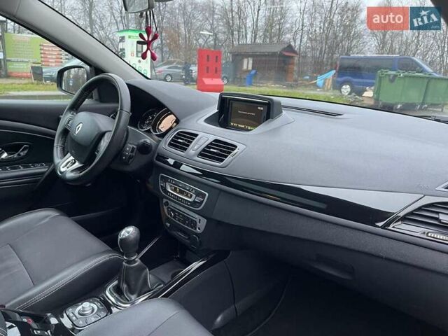 Черный Рено Меган, объемом двигателя 1.5 л и пробегом 214 тыс. км за 8800 $, фото 85 на Automoto.ua