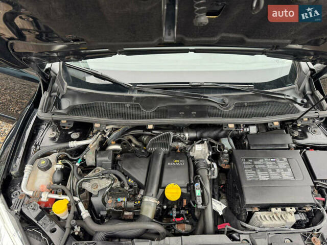 Черный Рено Меган, объемом двигателя 0 л и пробегом 221 тыс. км за 8500 $, фото 84 на Automoto.ua