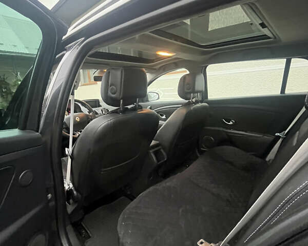 Чорний Рено Меган, об'ємом двигуна 1.5 л та пробігом 247 тис. км за 9700 $, фото 9 на Automoto.ua