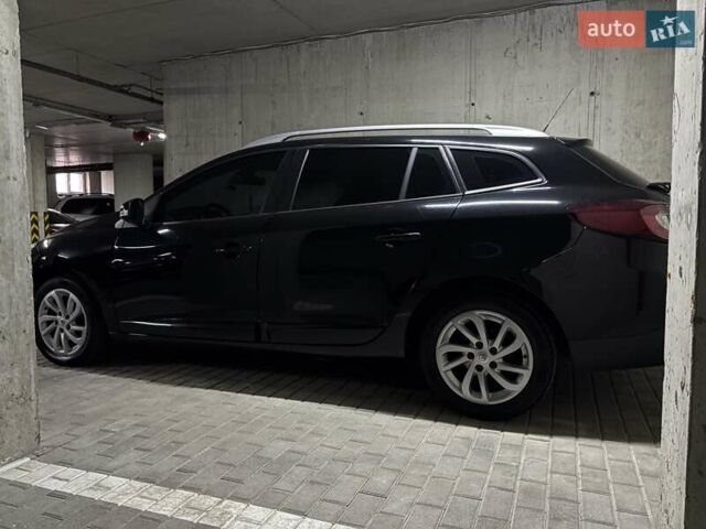 Рено Меган 2013 в Львове на Automoto.ua Черный Рено Меган, объемом двигателя 1.46 л и пробегом 248 тыс. км за 8500 $, фото 3 на Automoto.ua