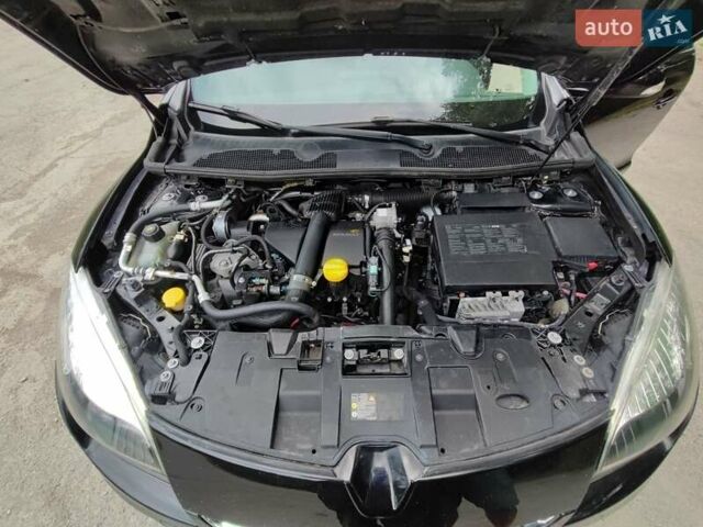 Черный Рено Меган, объемом двигателя 1.46 л и пробегом 254 тыс. км за 6700 $, фото 5 на Automoto.ua