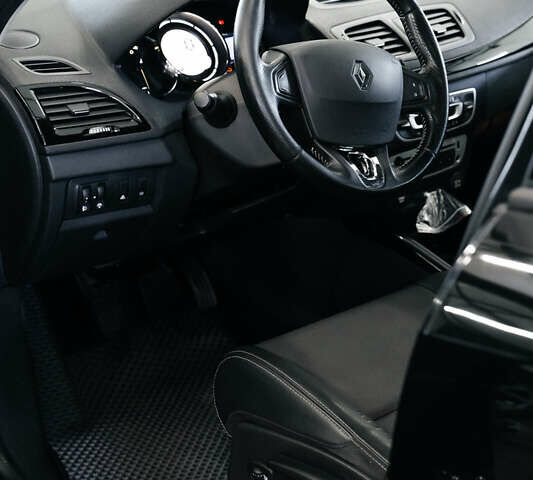 Черный Рено Меган, объемом двигателя 1.46 л и пробегом 290 тыс. км за 8400 $, фото 22 на Automoto.ua