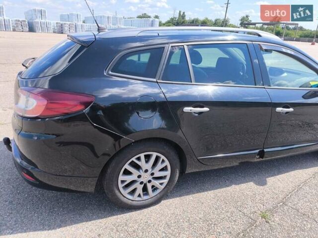 Черный Рено Меган, объемом двигателя 1.46 л и пробегом 300 тыс. км за 8500 $, фото 1 на Automoto.ua