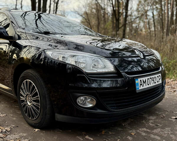 Черный Рено Меган, объемом двигателя 1.46 л и пробегом 215 тыс. км за 7300 $, фото 1 на Automoto.ua