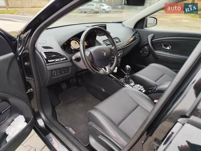 Черный Рено Меган, объемом двигателя 1.5 л и пробегом 215 тыс. км за 8200 $, фото 13 на Automoto.ua