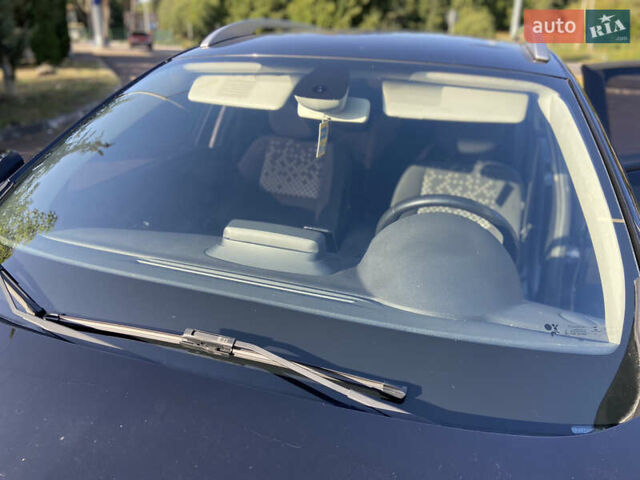 Черный Рено Меган, объемом двигателя 1.5 л и пробегом 236 тыс. км за 7500 $, фото 2 на Automoto.ua