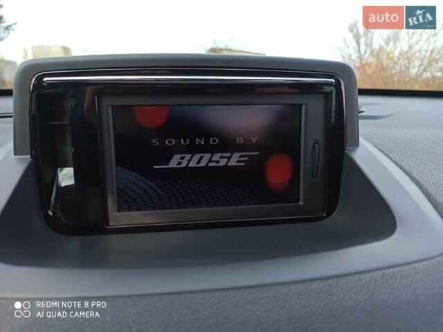 Чорний Рено Меган, об'ємом двигуна 1.46 л та пробігом 219 тис. км за 8600 $, фото 36 на Automoto.ua