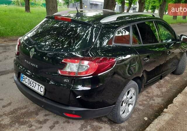 Черный Рено Меган, объемом двигателя 1.5 л и пробегом 276 тыс. км за 8000 $, фото 8 на Automoto.ua