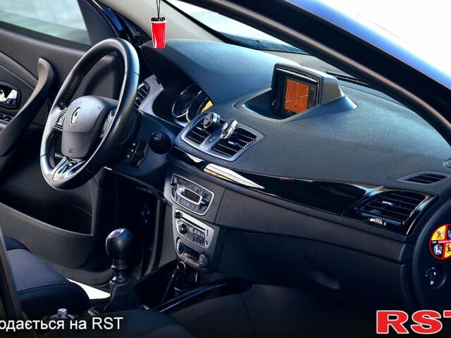 Рено Меган 2013 в Днепре (Днепропетровске) на Automoto.ua Черный Рено Меган, объемом двигателя 1.5 л и пробегом 148 тыс. км за 9700 $, фото 3 на Automoto.ua