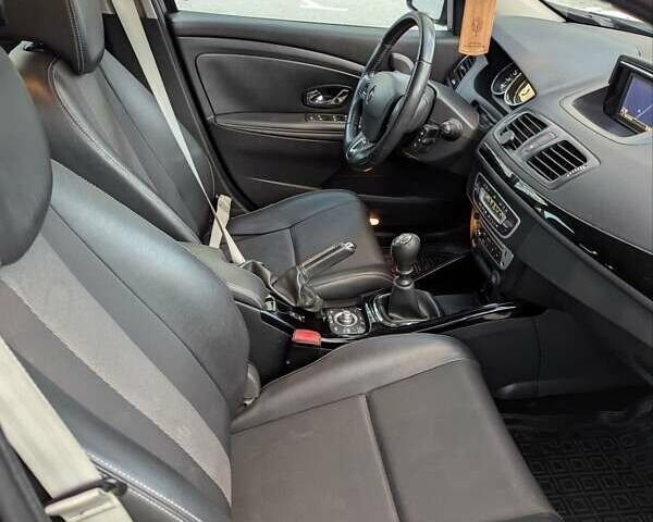 Чорний Рено Меган, об'ємом двигуна 1.5 л та пробігом 258 тис. км за 8800 $, фото 8 на Automoto.ua