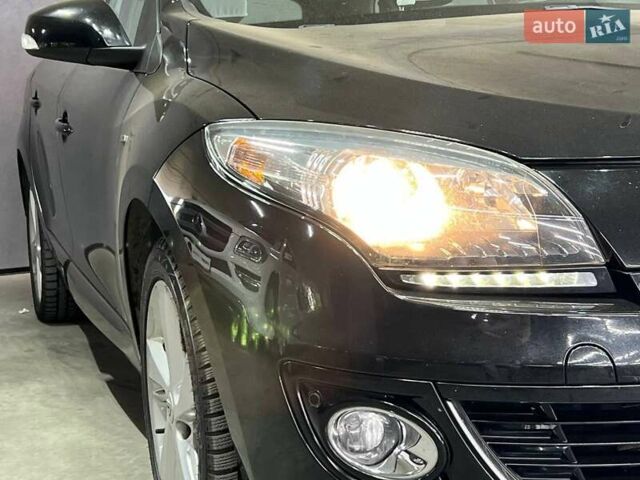Черный Рено Меган, объемом двигателя 1.46 л и пробегом 294 тыс. км за 9200 $, фото 1 на Automoto.ua