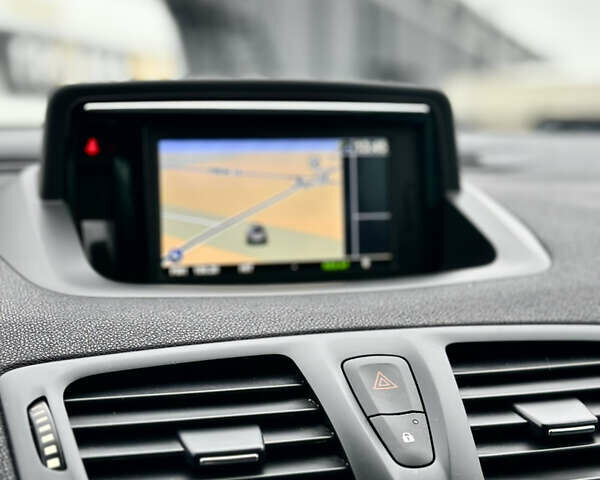 Чорний Рено Меган, об'ємом двигуна 1.5 л та пробігом 238 тис. км за 9600 $, фото 26 на Automoto.ua