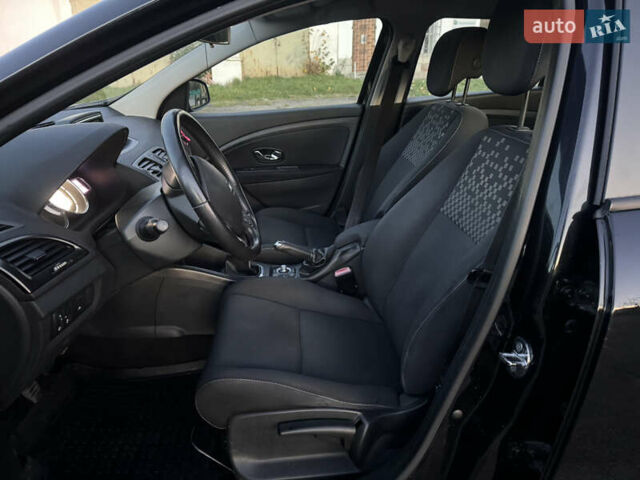 Рено Меган 2013 в Коломые на Automoto.ua Черный Рено Меган, объемом двигателя 1.5 л и пробегом 241 тыс. км за 7650 $, фото 6 на Automoto.ua