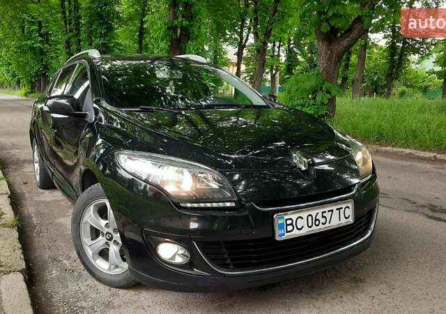 Черный Рено Меган, объемом двигателя 1.5 л и пробегом 276 тыс. км за 8000 $, фото 3 на Automoto.ua