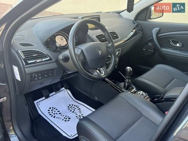 Чорний Рено Меган, об'ємом двигуна 1.5 л та пробігом 264 тис. км за 9300 $, фото 15 на Automoto.ua