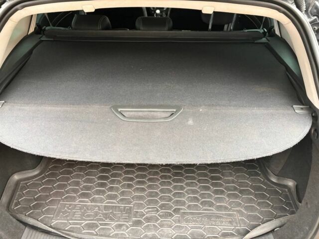 Черный Рено Меган, объемом двигателя 1.6 л и пробегом 227 тыс. км за 9000 $, фото 10 на Automoto.ua