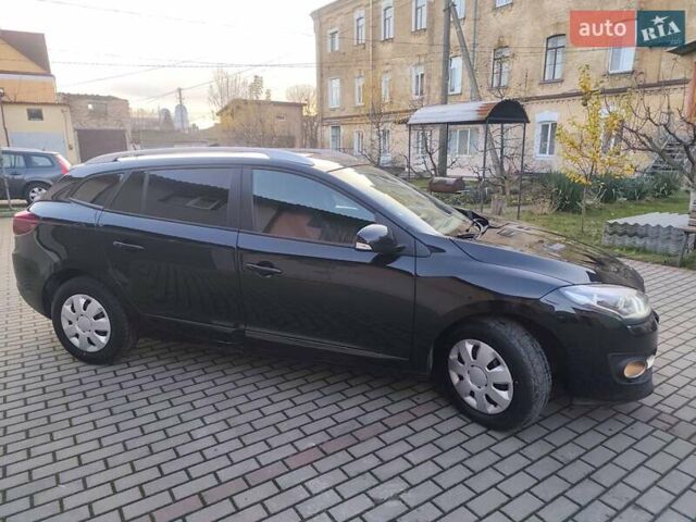 Черный Рено Меган, объемом двигателя 1.5 л и пробегом 283 тыс. км за 8400 $, фото 4 на Automoto.ua