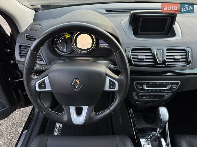 Черный Рено Меган, объемом двигателя 1.5 л и пробегом 240 тыс. км за 8950 $, фото 61 на Automoto.ua