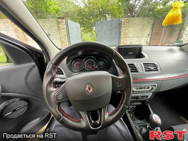 Черный Рено Меган, объемом двигателя 1.5 л и пробегом 227 тыс. км за 7999 $, фото 5 на Automoto.ua