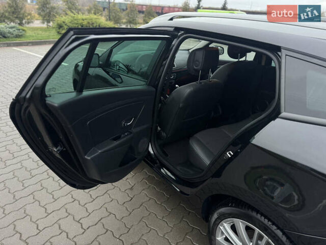 Черный Рено Меган, объемом двигателя 1.5 л и пробегом 237 тыс. км за 9300 $, фото 32 на Automoto.ua